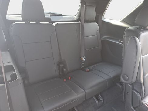 Used 2023 Chevrolet Traverse LT AWD/4WD image 13