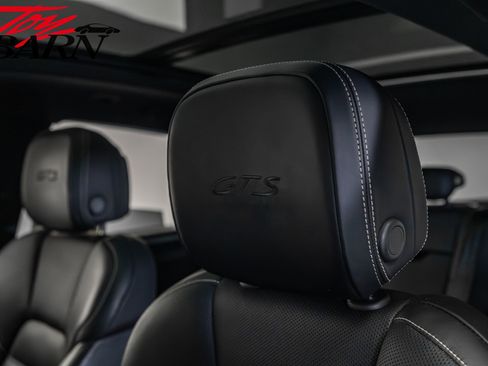 Used 2023 Porsche Macan GTS image 23