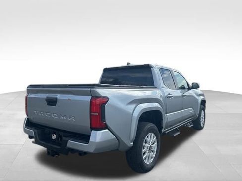 Used 2024 Toyota Tacoma SR5 image 8