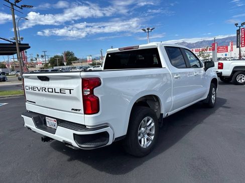 Used 2023 Chevrolet Silverado 1500 RST w/ Z71 Off-Road Package AWD/4WD image 4