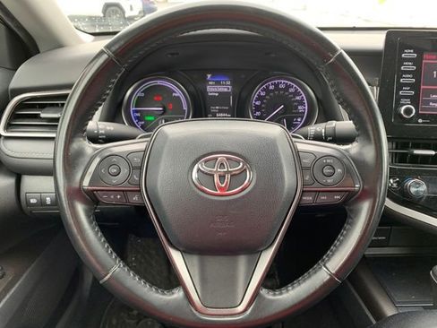 Used 2021 Toyota Camry SE image 17