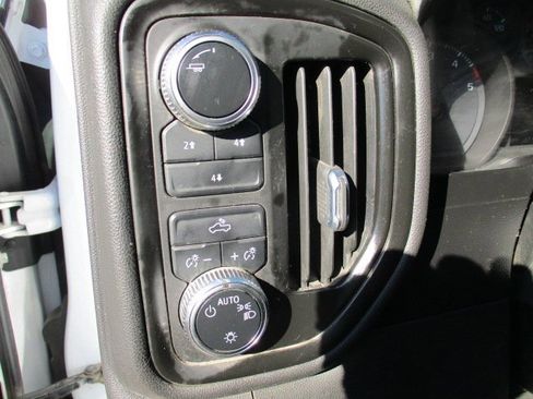 Used 2023 GMC Sierra 3500 Pro w/ Fleet Convenience Package image 12