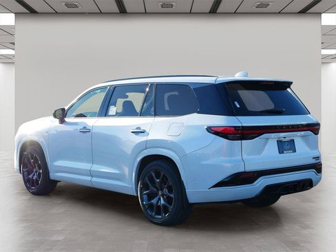 New 2026 Lexus TX 500h AWD image 4