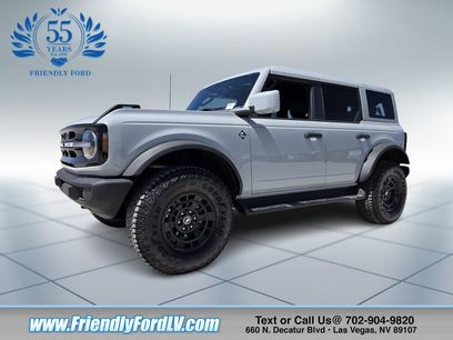 New 2026 Ford Bronco Outer Banks w/ Sasquatch Package