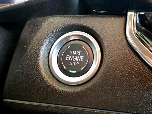 Used 2024 Chevrolet Colorado Trail Boss w/ Advanced Trailering Package image 17