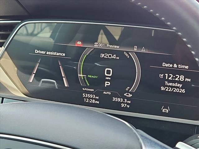 Used 2021 Audi e-tron Premium Plus w/ Premium Plus Package AWD/4WD image 14