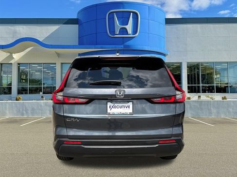 Used 2024 Honda CR-V EX image 3