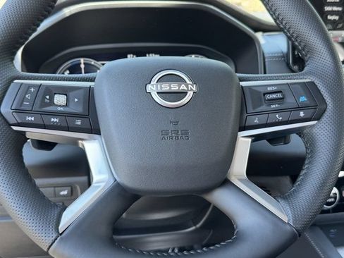 Used 2026 Nissan Rogue SL AWD/4WD image 7