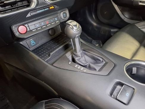 Used 2024 Ford Mustang Premium image 9