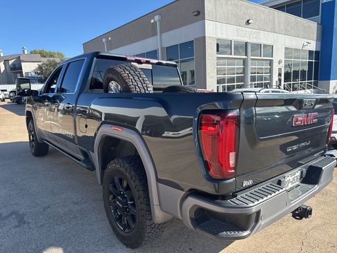 Used 2022 GMC Sierra 2500 Denali w/ Denali Ultimate Package image 7