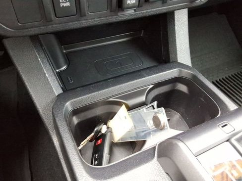 Used 2023 Toyota Tacoma TRD Off-Road image 33