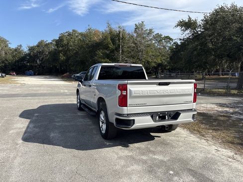 Used 2019 Chevrolet Silverado 1500 Custom w/ Custom Value Package image 6