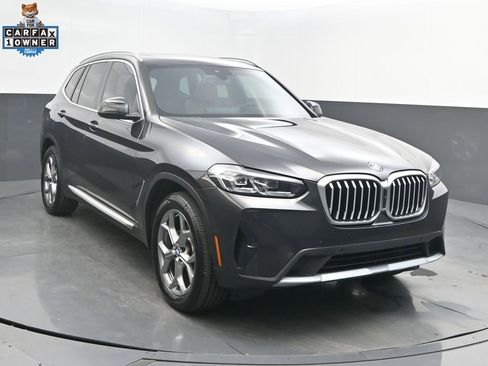 Certified 2024 BMW X3 xDrive30i w/ Premium Package image 9