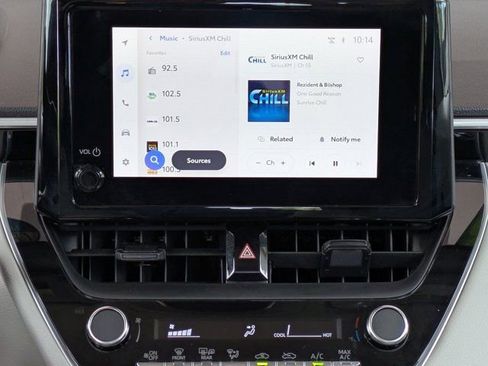 Used 2026 Toyota Corolla Cross L image 18