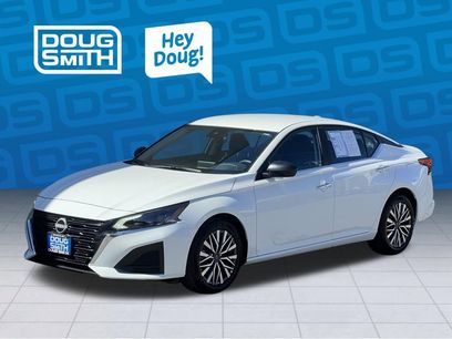 Used 2025 Nissan Altima 2.5 SV