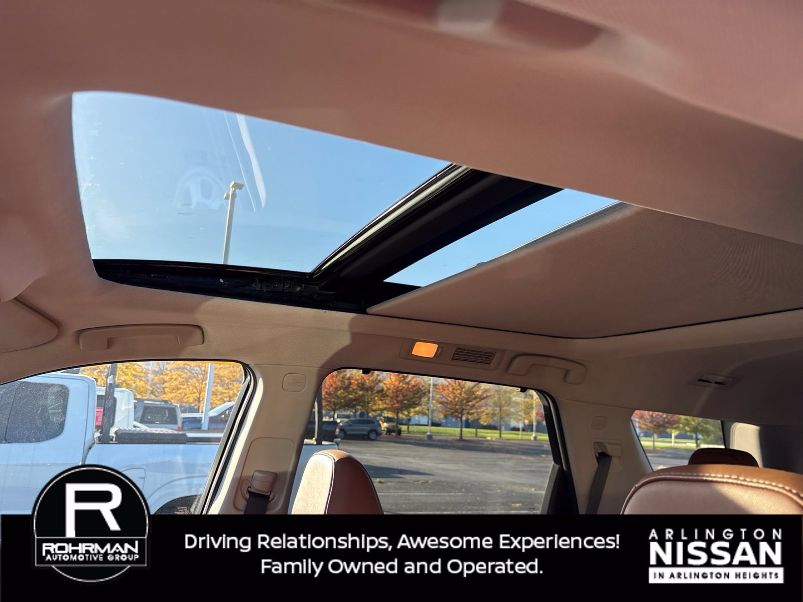 Used 2022 Nissan Pathfinder Platinum w/ Lighting Package (N92) AWD/4WD image 3