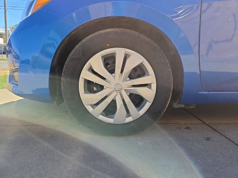 Used 2024 Nissan Versa S w/ Trunk Package image 11