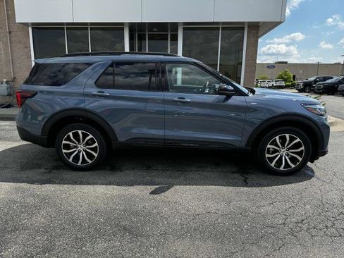 New 2025 Ford Mustang Mach-E Premium w/ Sport Appearance Package image 27