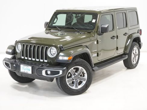 Certified 2022 Jeep Wrangler Unlimited Sahara w/ Cold Weather Group image 2