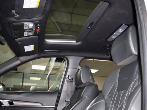 Used 2023 Kia Telluride EX X-Line image 21