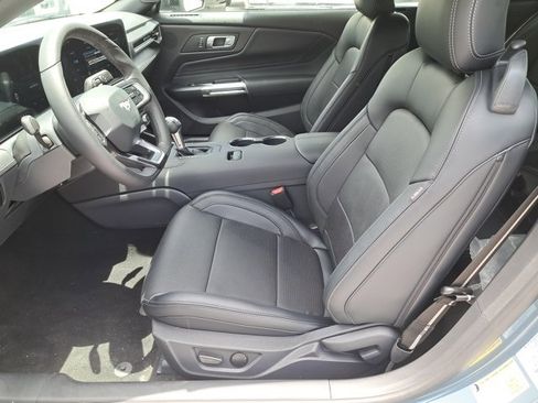 New 2025 Ford Mustang Premium image 17