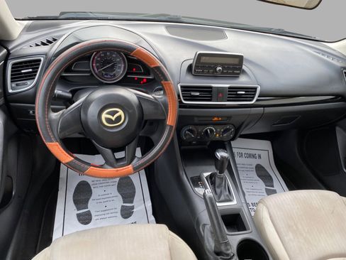 Used 2014 MAZDA MAZDA3 i SV image 25