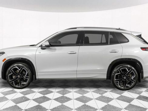 Used 2025 Volkswagen Tiguan SEL R-Line AWD/4WD image 22