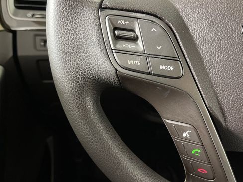 Used 2017 Hyundai Santa Fe Sport FWD image 28
