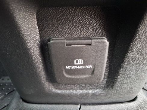 Used 2019 Chevrolet Equinox Premier image 19