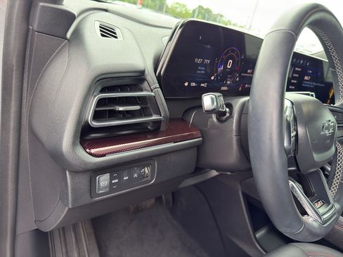 Certified 2024 Chevrolet Traverse Z71 w/ LPO, Floor Liner Package AWD/4WD image 15