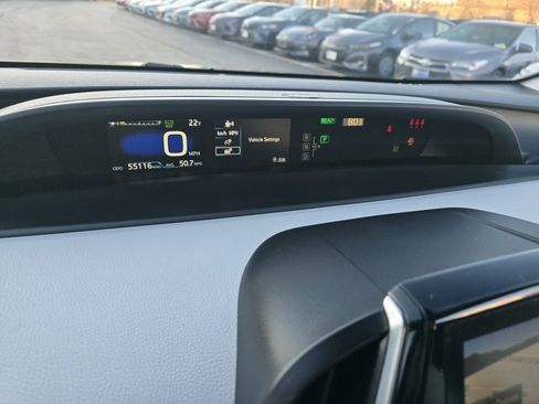 Certified 2020 Toyota Prius Prime XLE image 18