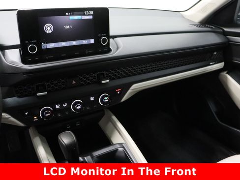 Used 2024 Honda Accord EX image 16