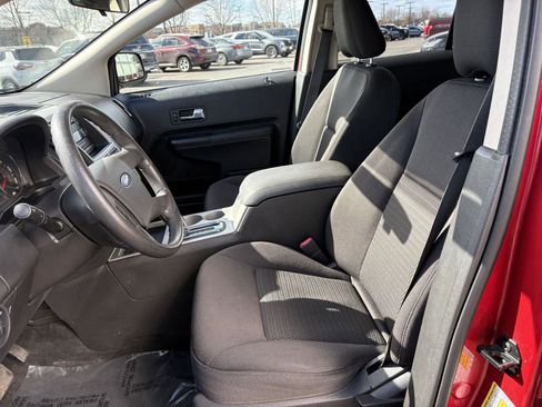 Used 2010 Ford Edge SE image 15