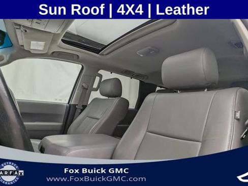 Used 2017 Toyota Sequoia Limited w/ Safety & Convenience Package AWD/4WD image 33