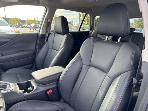 Used 2024 Subaru Outback Limited image 28