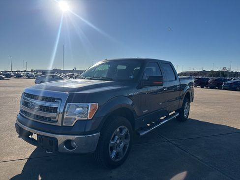 Used 2013 Ford F150 XLT w/ Luxury Equipment Group image 3