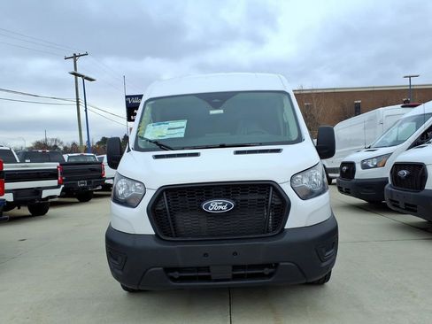 New 2026 Ford Transit 250 148 Medium Roof RWD image 2