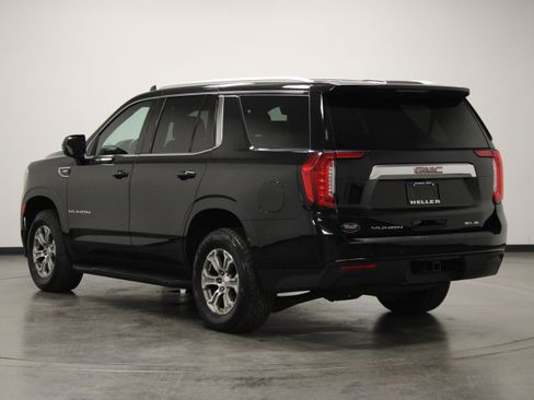 Used 2023 GMC Yukon SLE AWD/4WD image 6