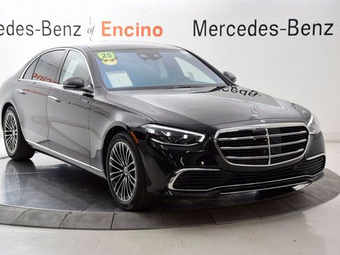 Used 2025 Mercedes-Benz S 580 4MATIC Sedan image 8
