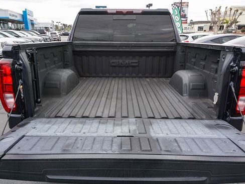 Used 2022 GMC Sierra 1500 Elevation w/ Elevation Premium Package image 24