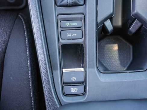 Certified 2025 Honda Accord SE image 24