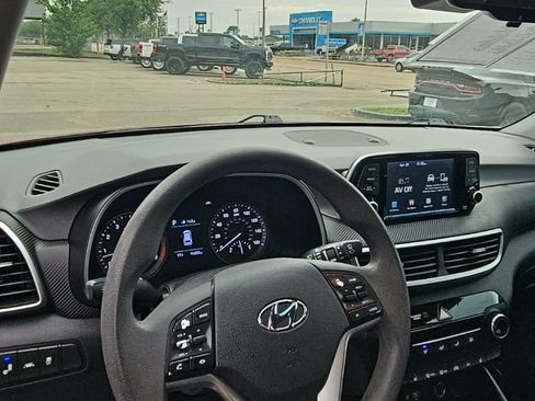 Used 2019 Hyundai Tucson Value FWD image 15
