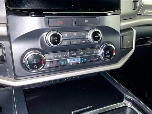 Used 2022 Ford Expedition XLT RWD image 27
