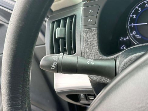 Used 2011 INFINITI G37 x image 23