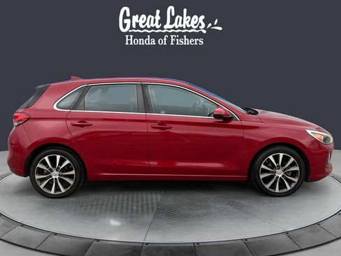 Used 2018 Hyundai Elantra GT image 6