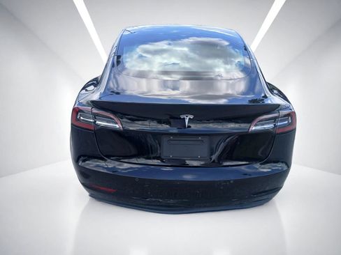 Used 2019 Tesla Model 3 Standard Range Plus RWD image 5