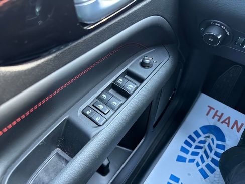 Used 2024 Jeep Compass Trailhawk w/ Sun and Sound Group image 13