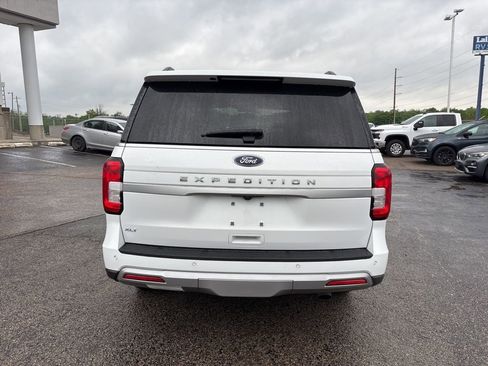 Certified 2024 Ford Expedition XLT AWD/4WD image 6