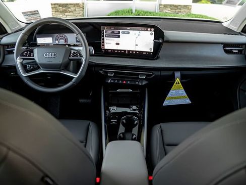 New 2026 Audi Q3 quattro 2.0T AWD/4WD image 22