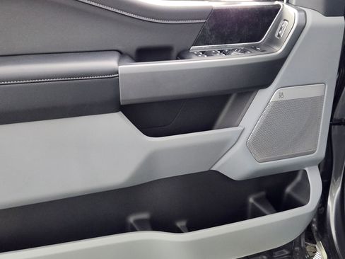 New 2026 Ford F350 XLT w/ XLT Premium Package AWD/4WD image 17